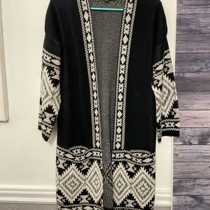 Maxsport cardigan Size Small Beaded EUC